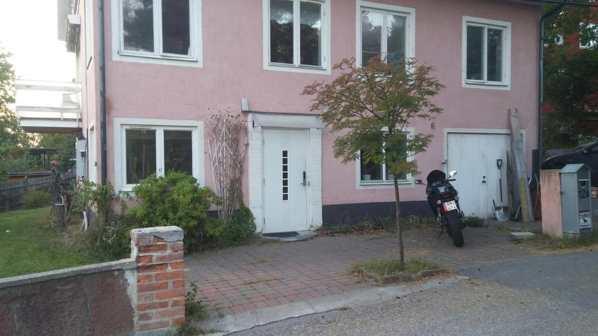 Pink House Room#1 Stockholm Luaran gambar